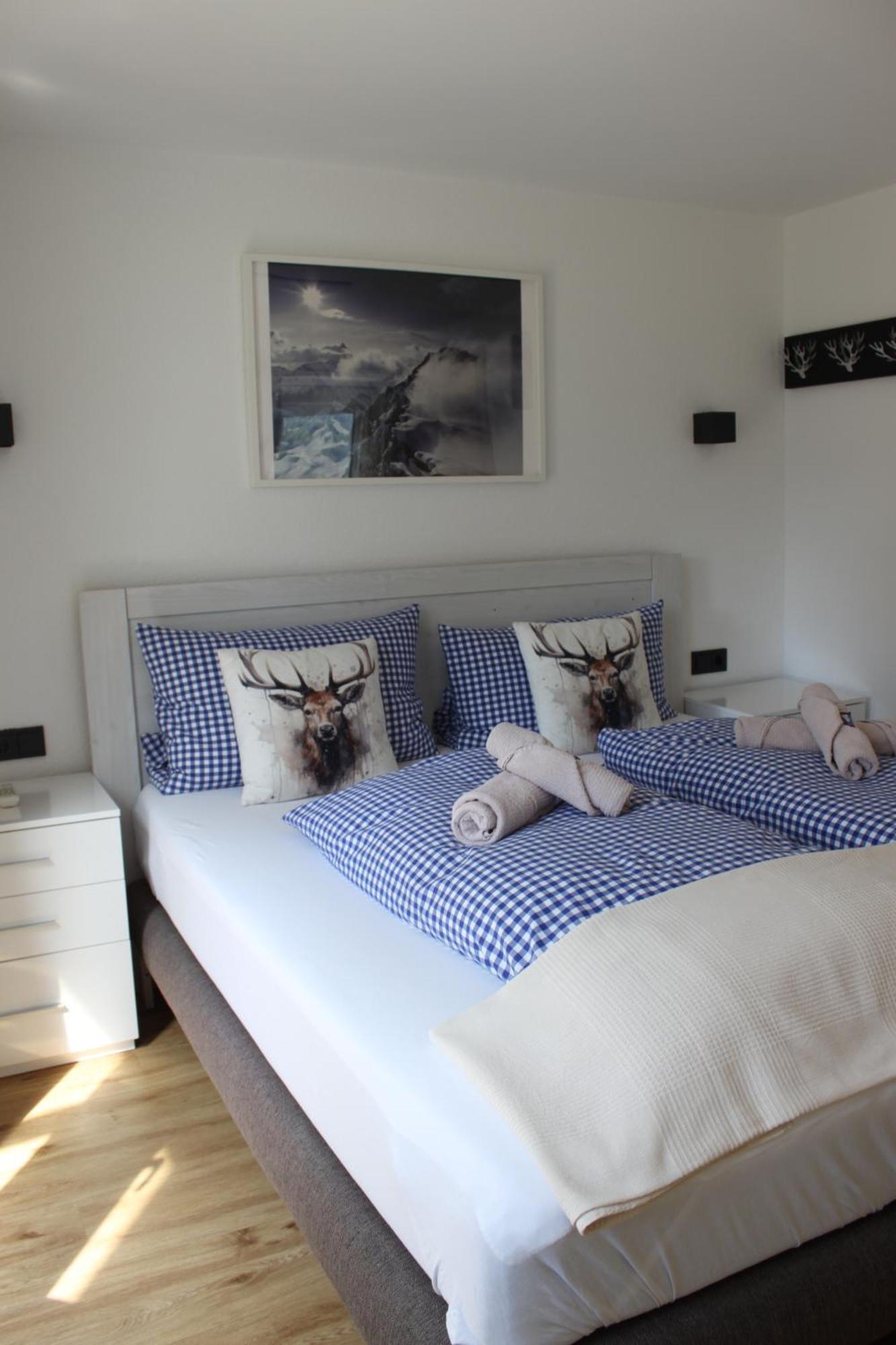 Panorama Appartements Mora เอิทซ์ ภายนอก รูปภาพ